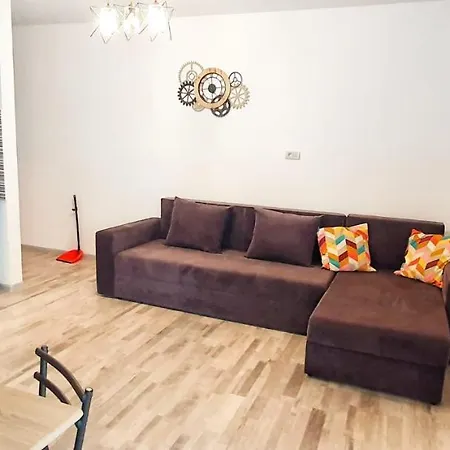 Apartament Robert 150m De Plaja Διαμέρισμα