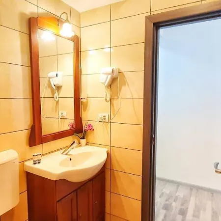 Apartament Robert 150m De Plaja * Eforie Nord