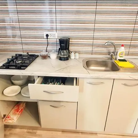 Διαμέρισμα Apartament Robert 150m De Plaja *